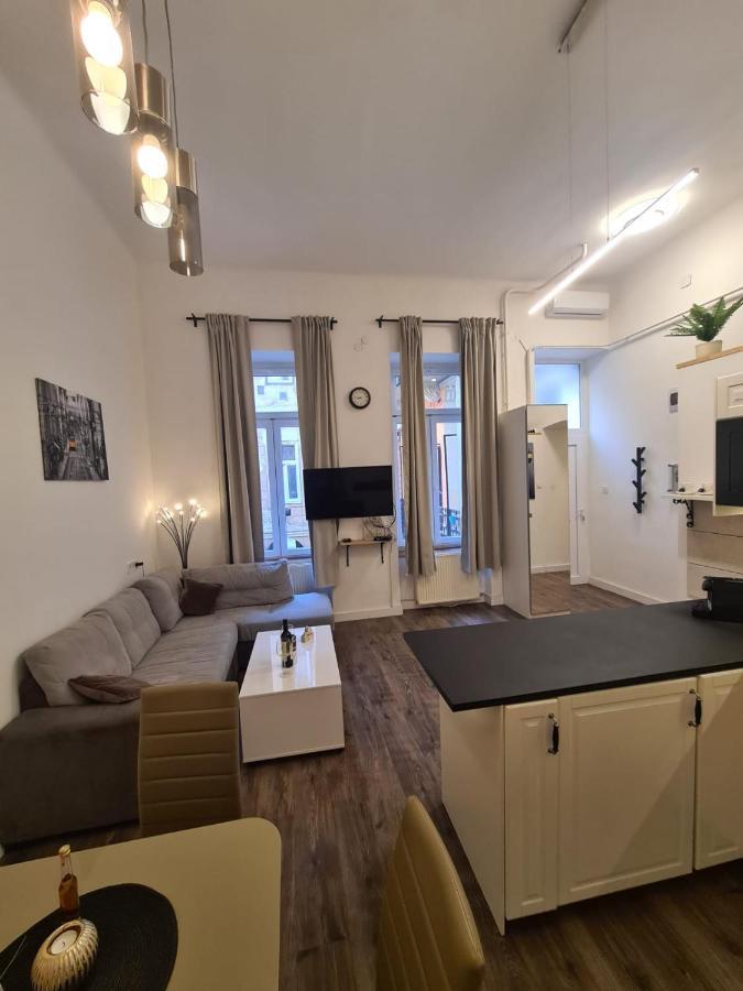 Akacfa Boutique Apartment 부다페스트 외부 사진